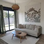 Maison Cosy Et Elegante -tram A Et E A 300 M, - Bordeaux 15 Min Prázdninový dům *