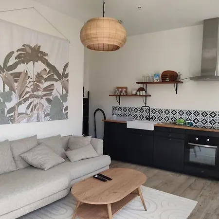 Semesterbostad Maison Cosy Et Elegante -tram A Et E A 300 M, - Bordeaux 15 Min Cenon